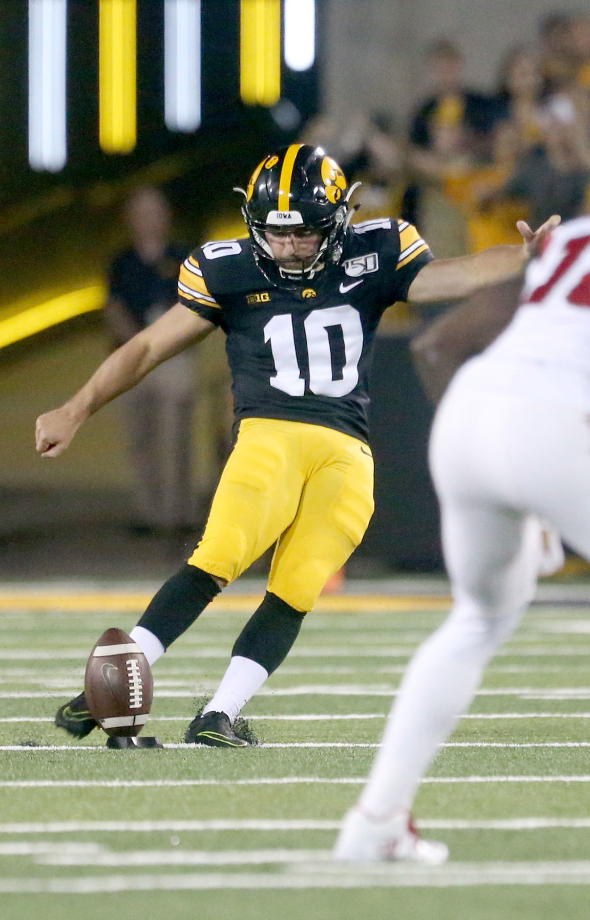 083119-qct-spt-iowa-miami-foot-027